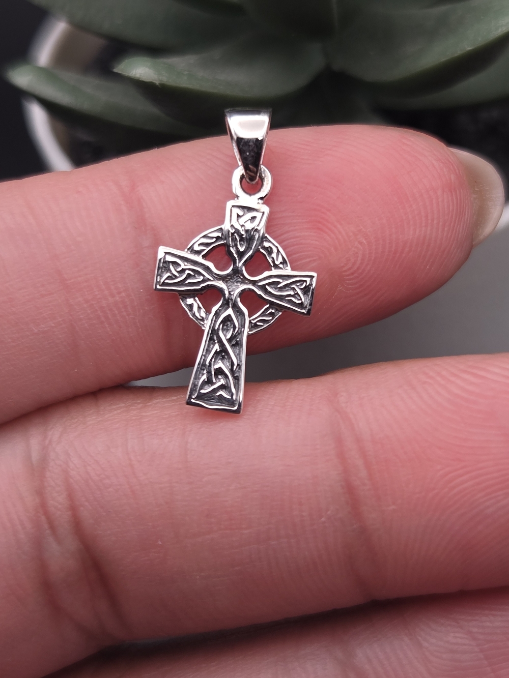 .925 Silver Celtic Cross Pendant Necklace -Tiny